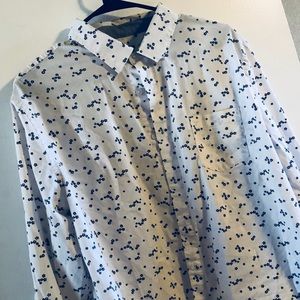 White and Blue Patterned Dress Shirt
